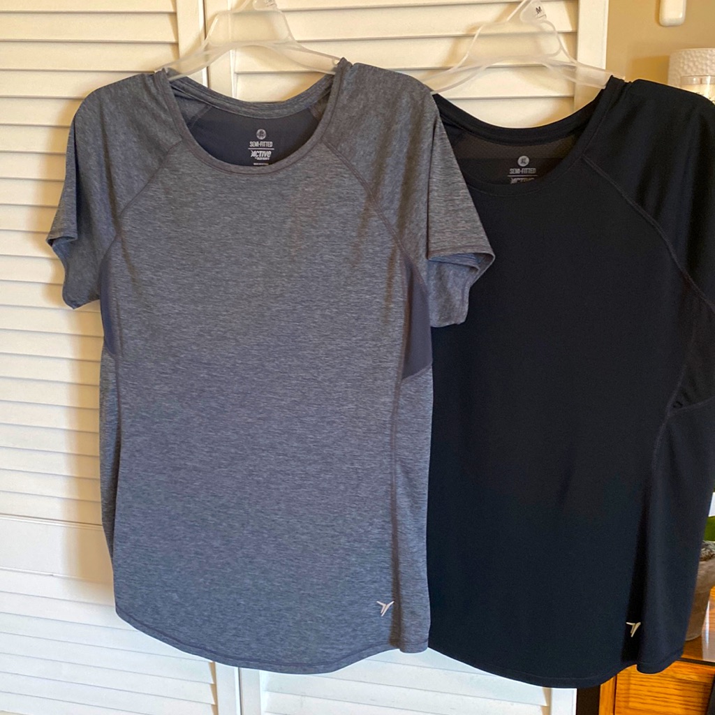 Active Wear Tops